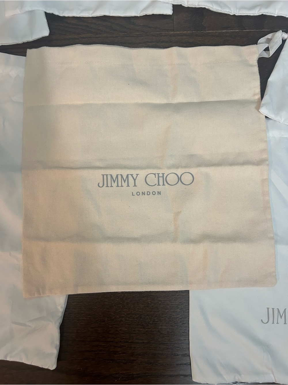 Jimmy Choo - Picture 3 of 4